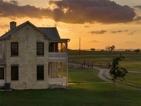 466 German Lane Fredericksburg TX 78624
