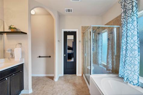 5619 Briar Knoll New Braunfels TX 78132