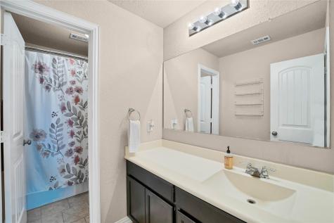 5619 Briar Knoll New Braunfels TX 78132