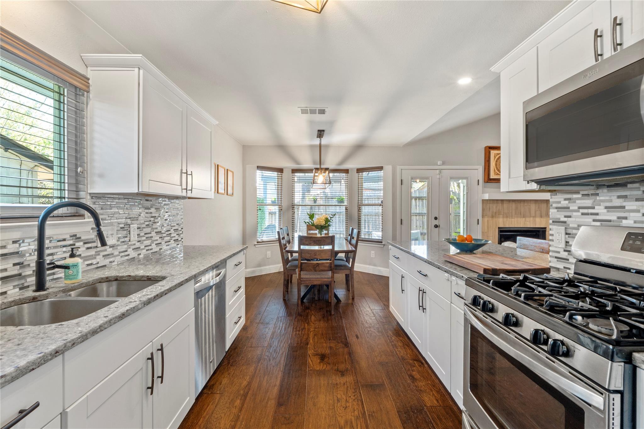 9306 Curlew Drive Austin TX 78748