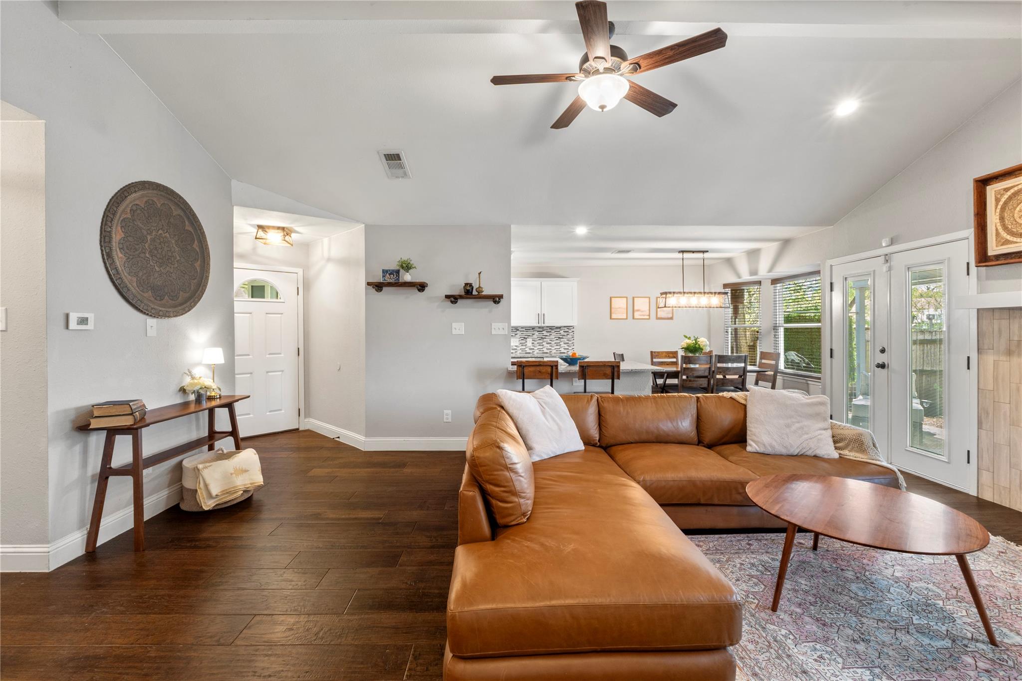 9306 Curlew Drive Austin TX 78748