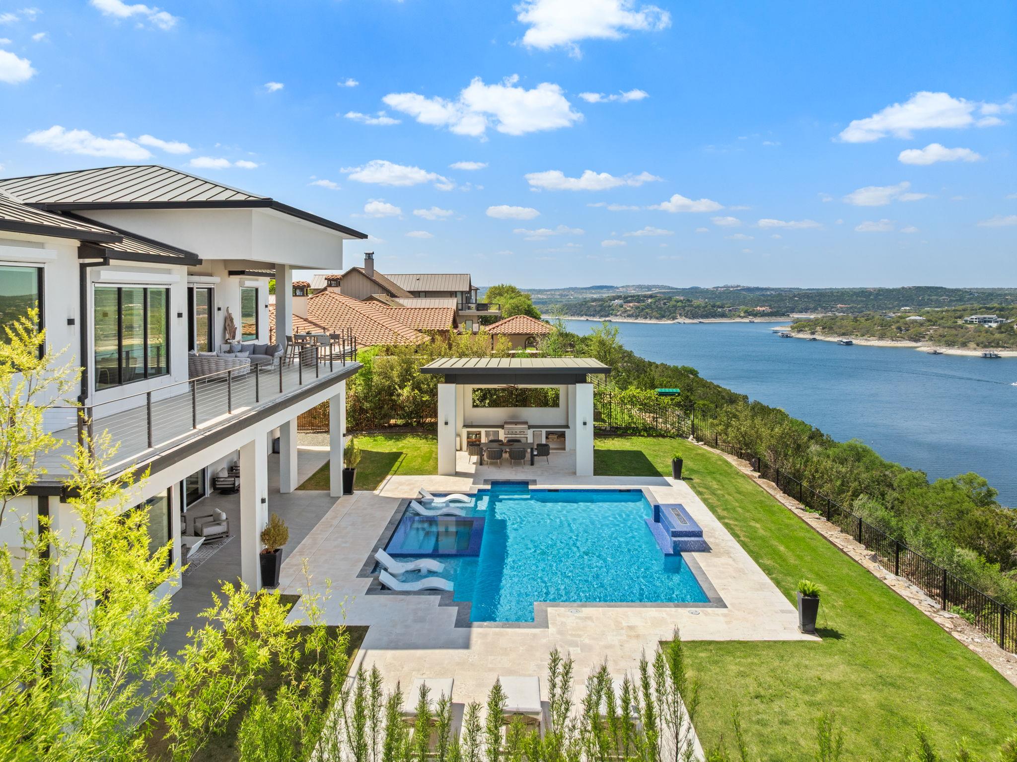 912 Watercliffe Lago Vista TX 78645