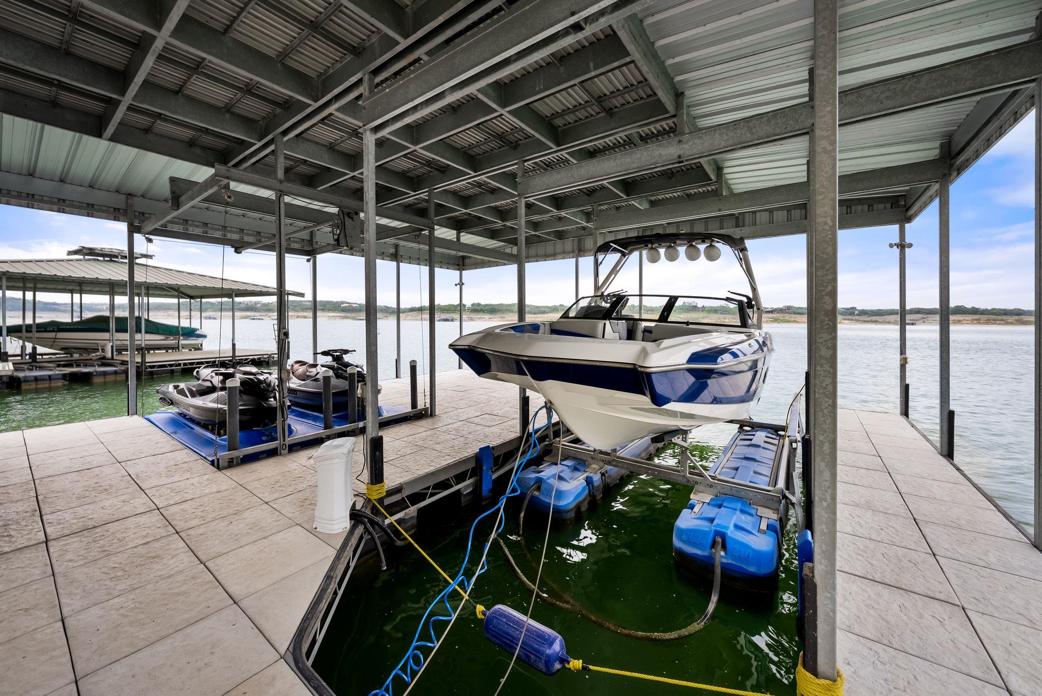 912 Watercliffe Lago Vista TX 78645