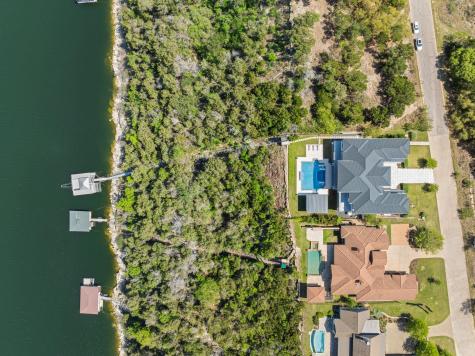 912 Watercliffe Lago Vista TX 78645