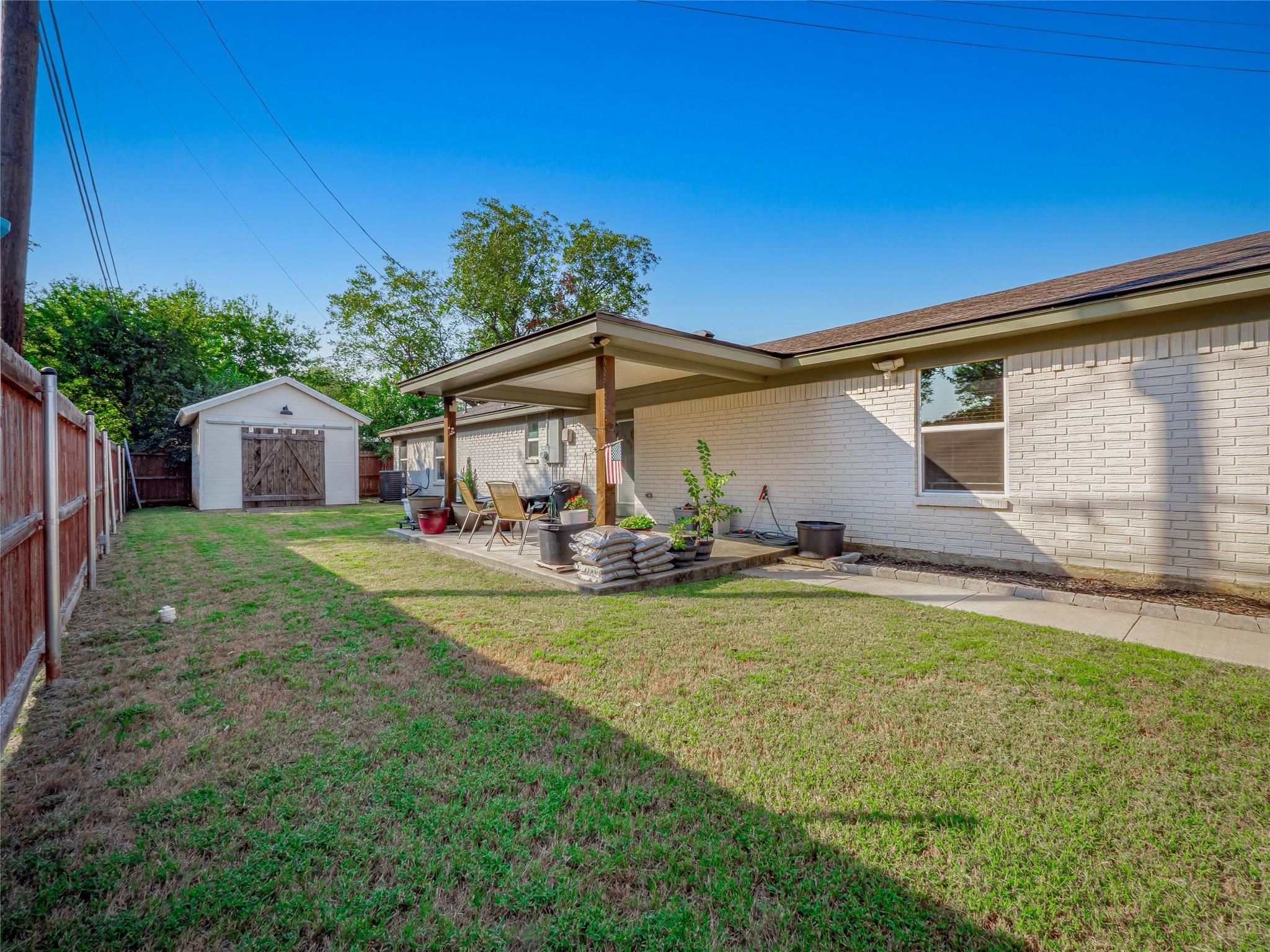614 W 3rd Street Mcgregor TX 76657