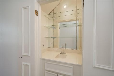 3529 Fawn Creek Path Austin TX 78746