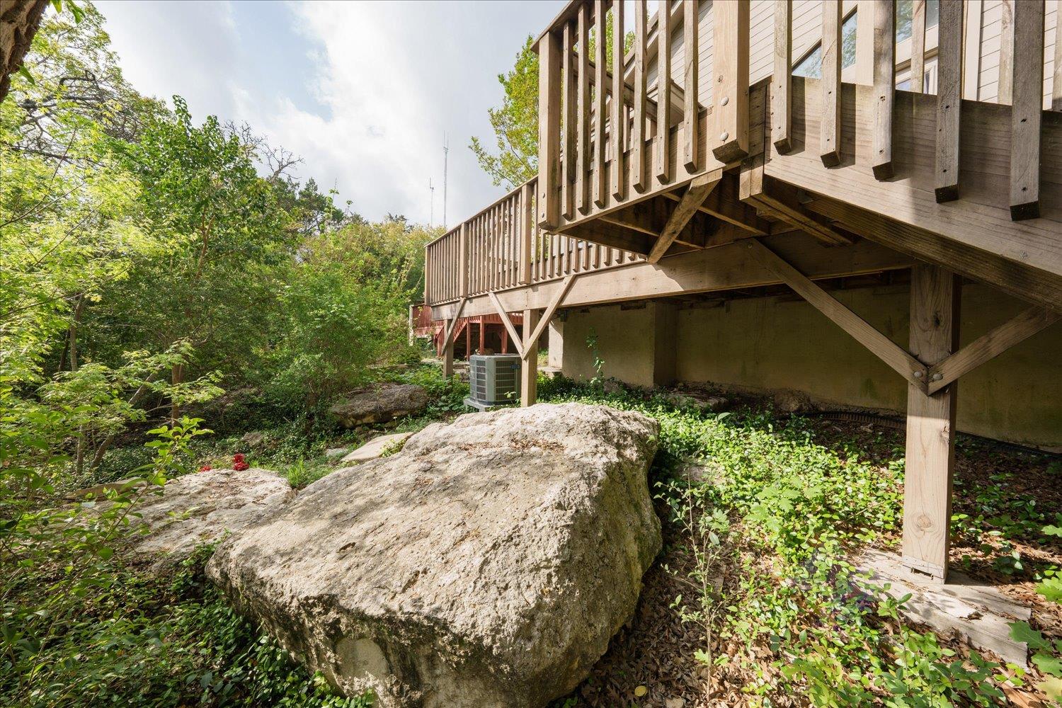 3529 Fawn Creek Path Austin TX 78746