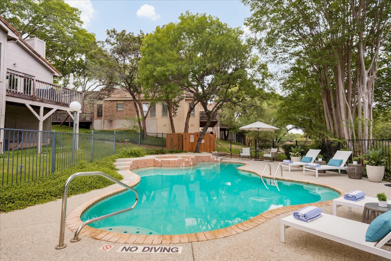 3529 Fawn Creek Path Austin TX 78746