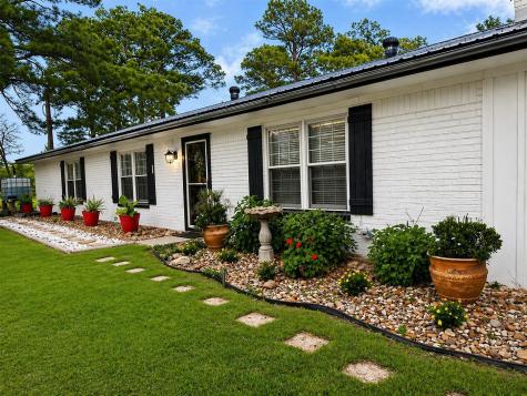 890 Highway 21 E Bastrop TX 78602