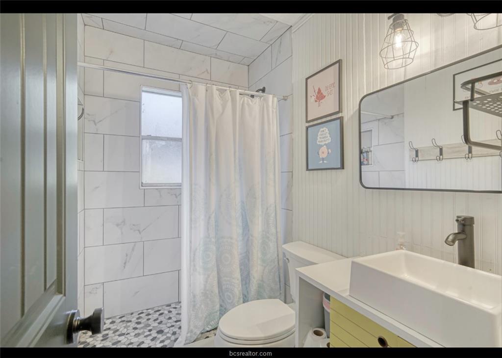 10967 Clyde Acord Road Franklin TX 77856