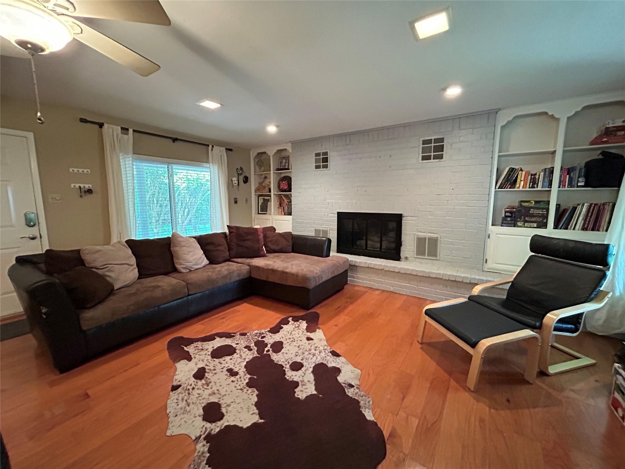 11303 Oakwood Drive Austin TX 78753