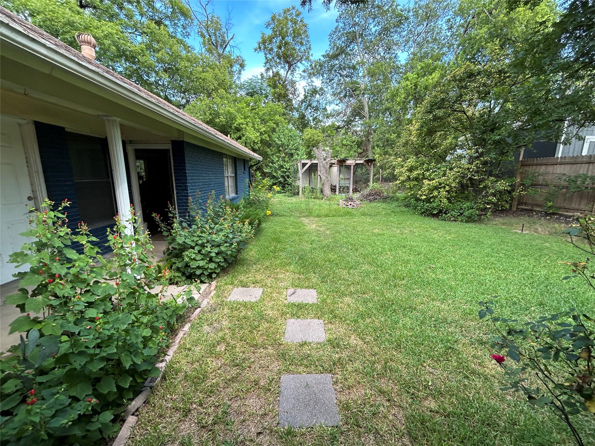 11303 Oakwood Drive Austin TX 78753