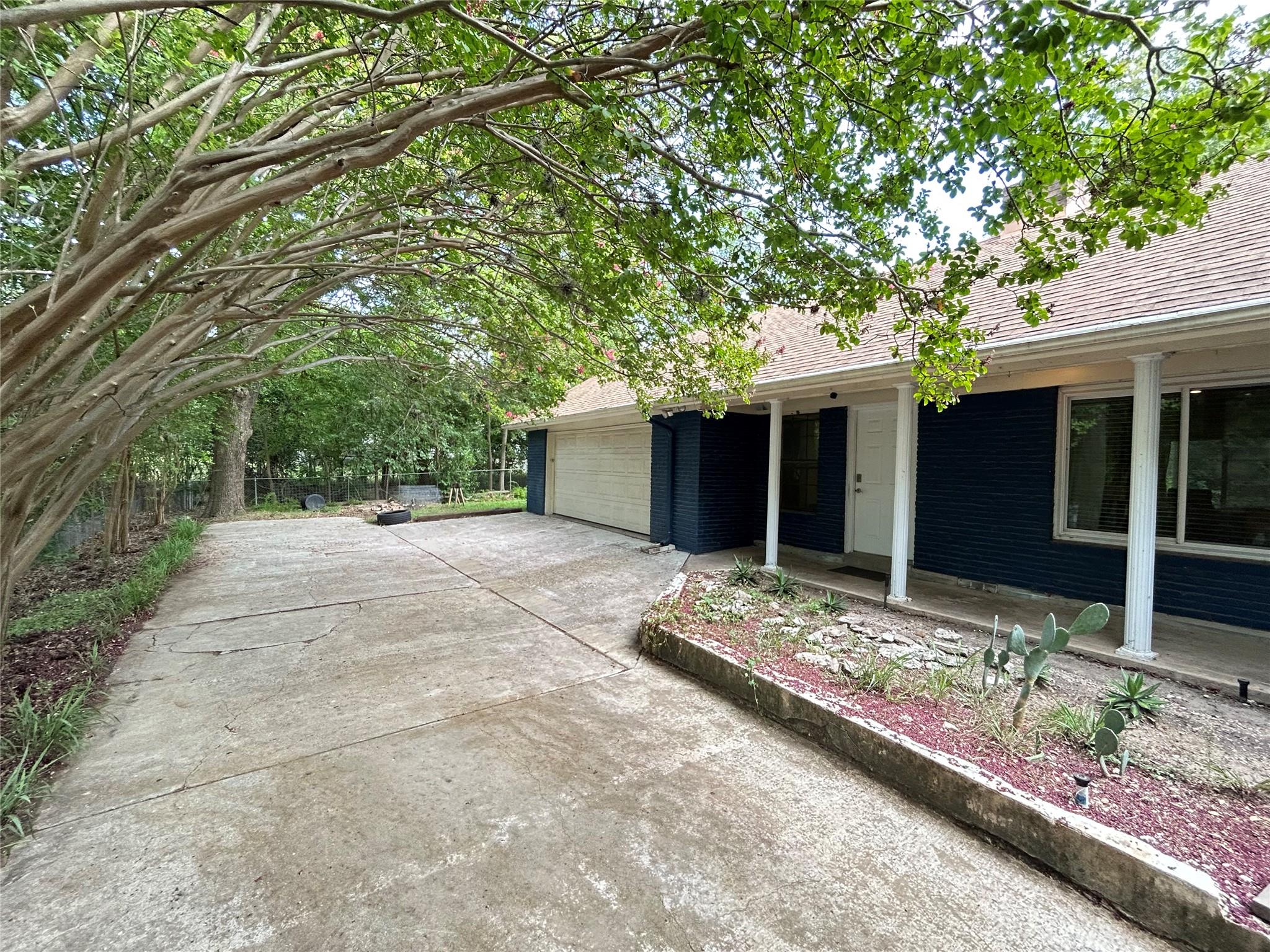 11303 Oakwood Drive Austin TX 78753