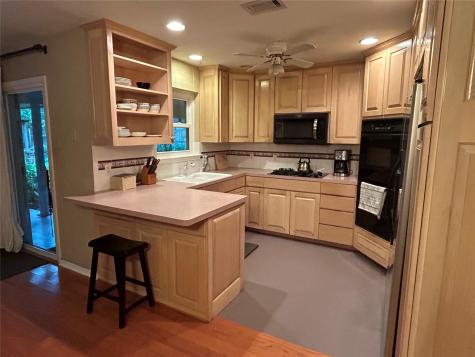 11303 Oakwood Drive Austin TX 78753