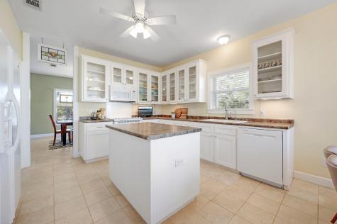 881 Saddleridge Drive Wimberley TX 78676
