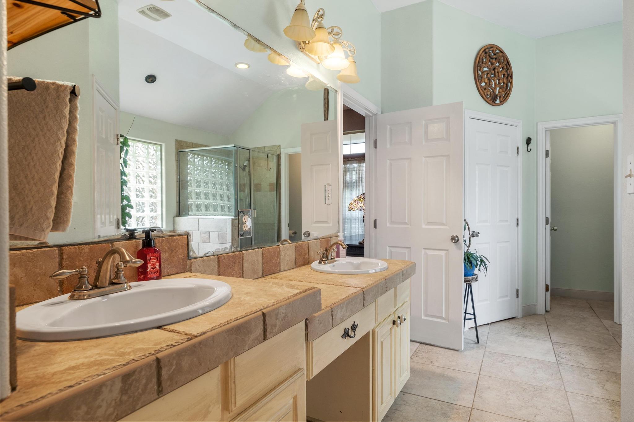 4013 Harvey Penick Drive Round Rock TX 78664