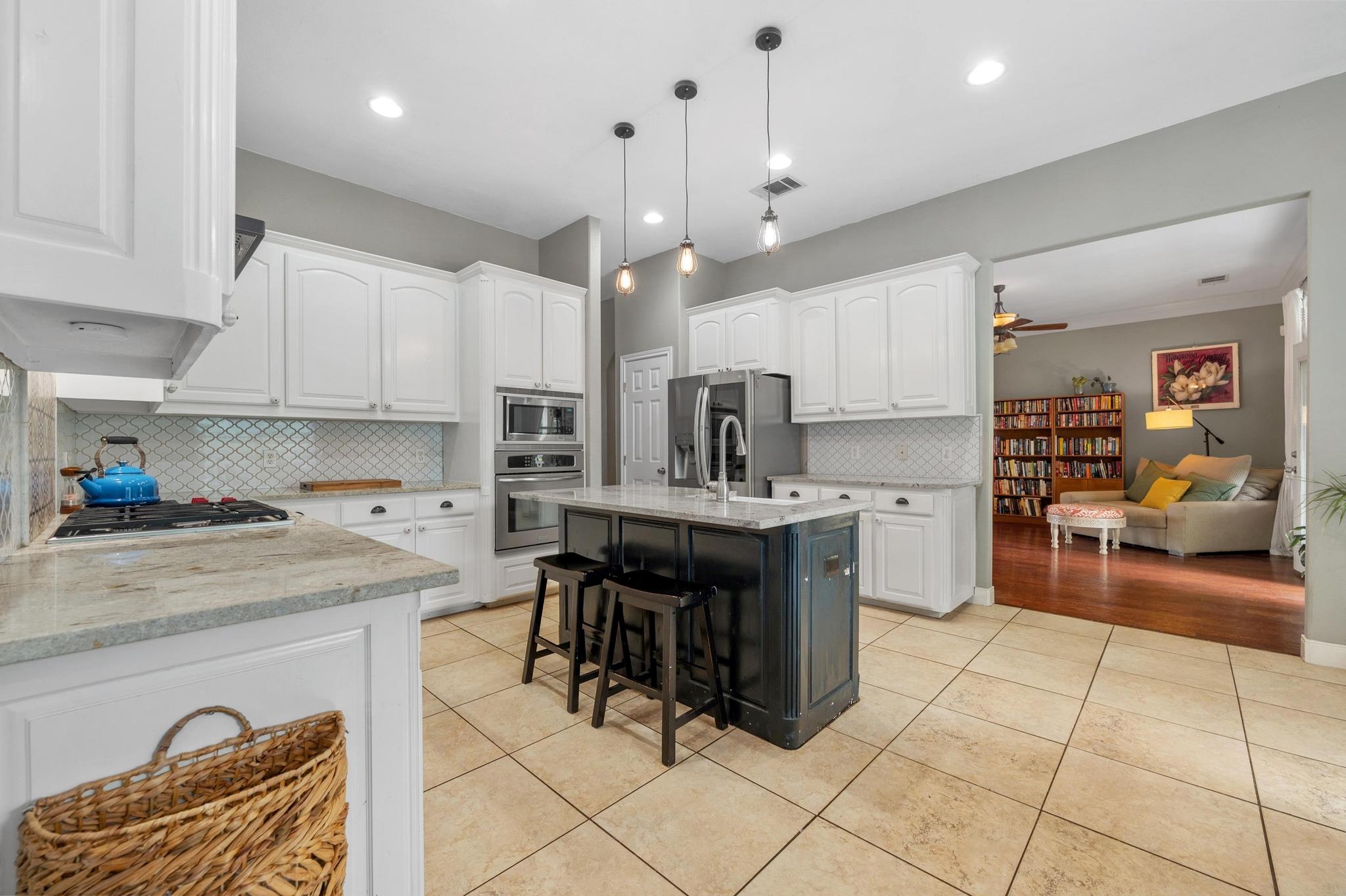 4013 Harvey Penick Drive Round Rock TX 78664