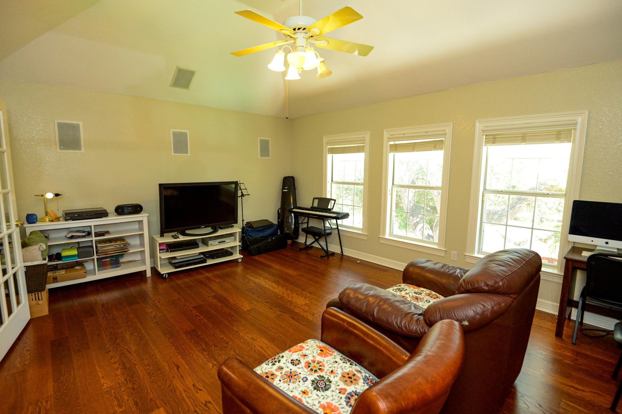 8504 Sweetness Lane Austin TX 78750