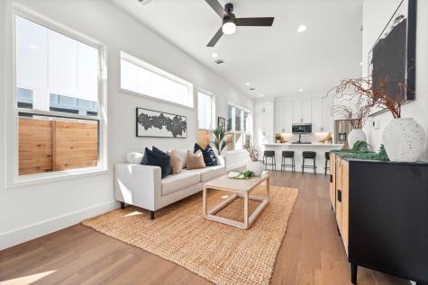 1407 Cedar Avenue Austin TX 78702