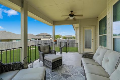 305 Lightcliff Street Hutto TX 78634