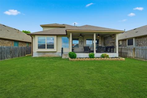 305 Lightcliff Street Hutto TX 78634
