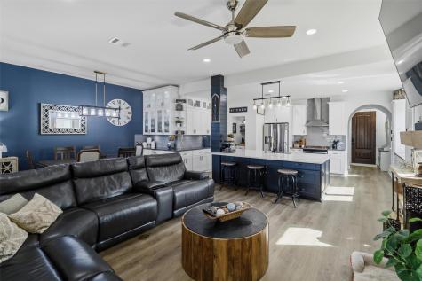 305 Lightcliff Street Hutto TX 78634