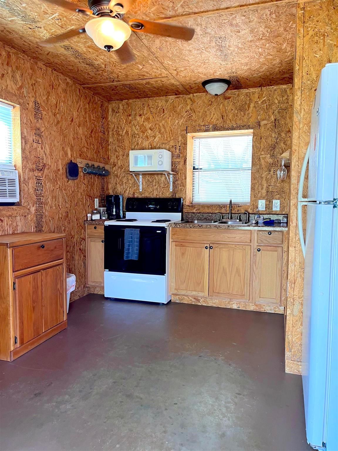 175 Elmer Road Llano TX 78643