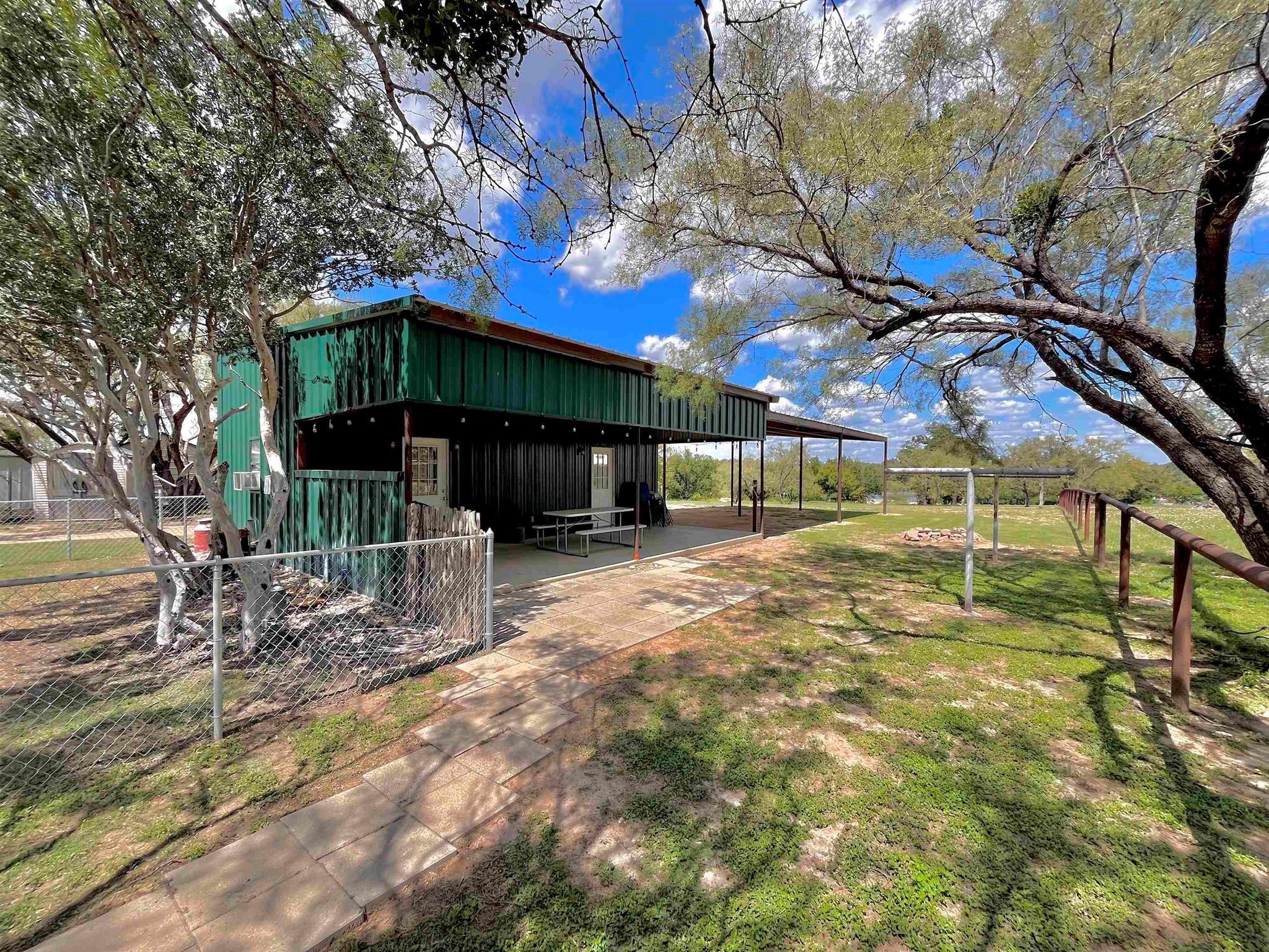 175 Elmer Road Llano TX 78643