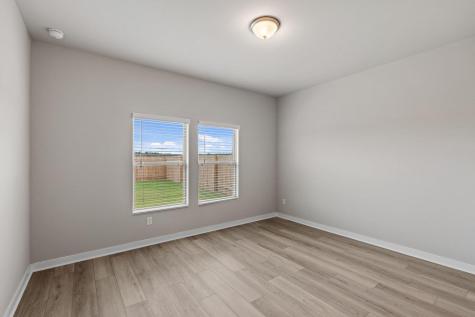 145 Ayres Horn Cedar Creek TX 78612