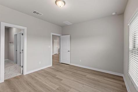 145 Ayres Horn Cedar Creek TX 78612