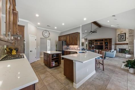 214 Trailmaster Circle Driftwood TX 78619