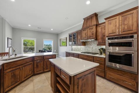 214 Trailmaster Circle Driftwood TX 78619