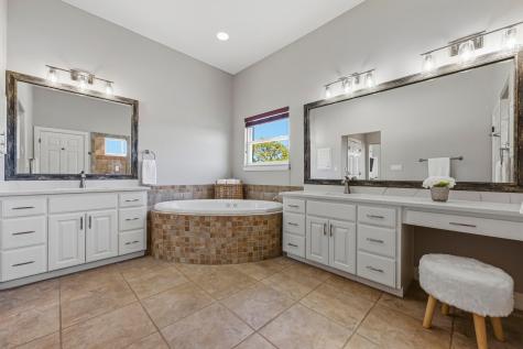 214 Trailmaster Circle Driftwood TX 78619