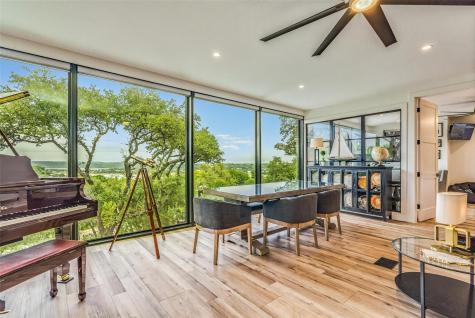 111 Highlander Street Lakeway TX 78734