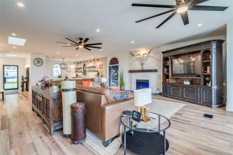 111 Highlander Street Lakeway TX 78734