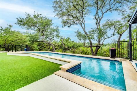 111 Highlander Street Lakeway TX 78734