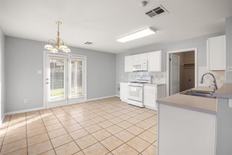 121 Primrose Boulevard Kyle TX 78640