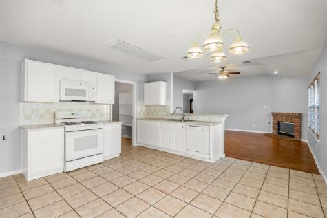 121 Primrose Boulevard Kyle TX 78640