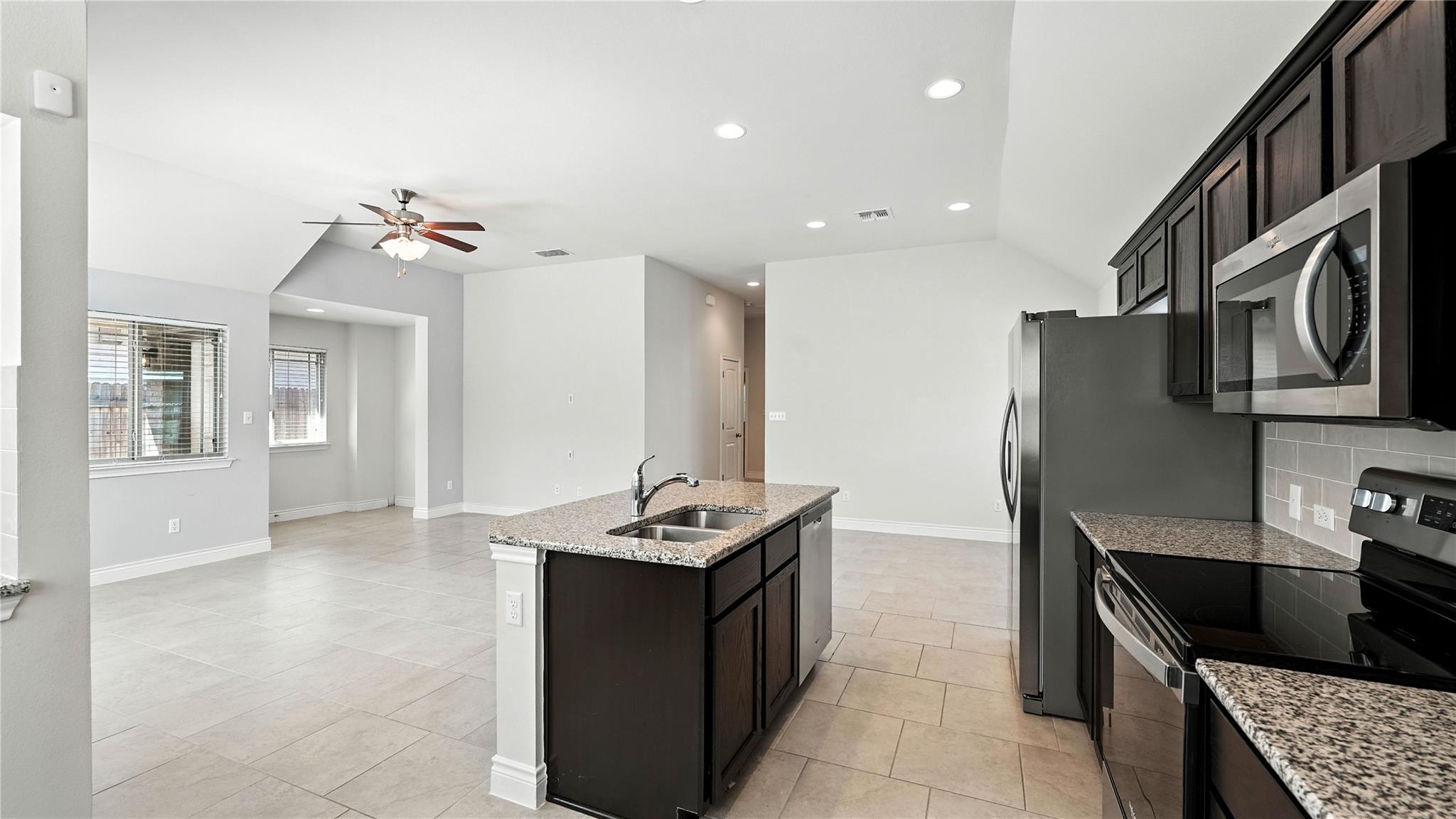 490 Nautical Loop Kyle TX 78640