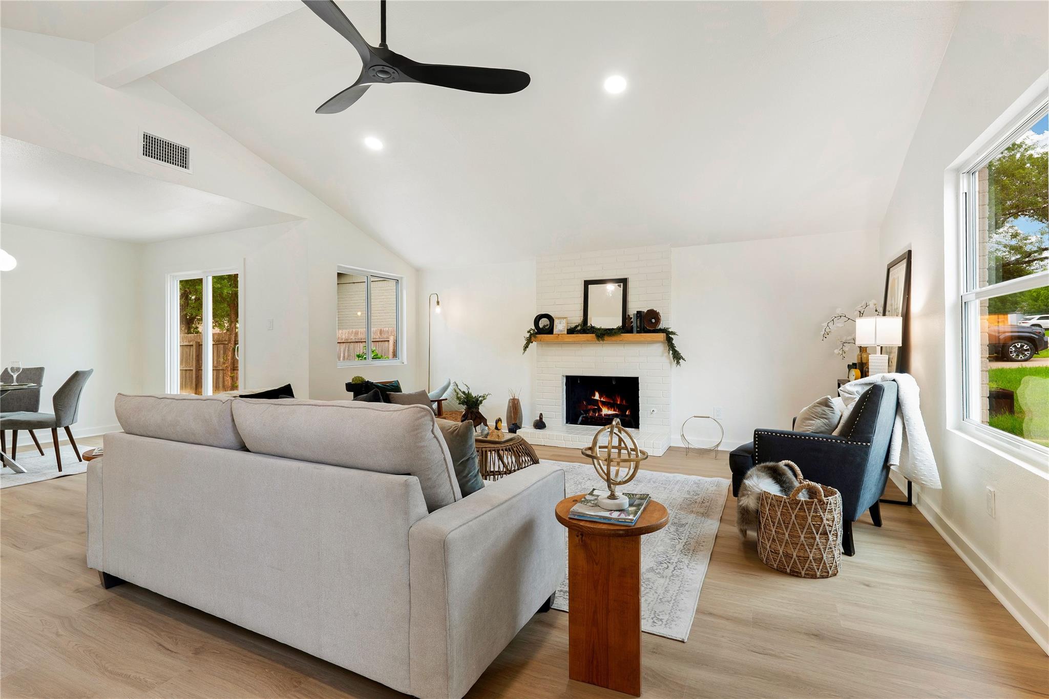 3810 Leafield Drive Austin TX 78749