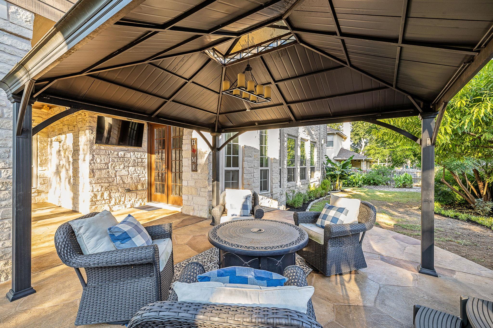 2057 Golden Bear Drive Round Rock TX 78664