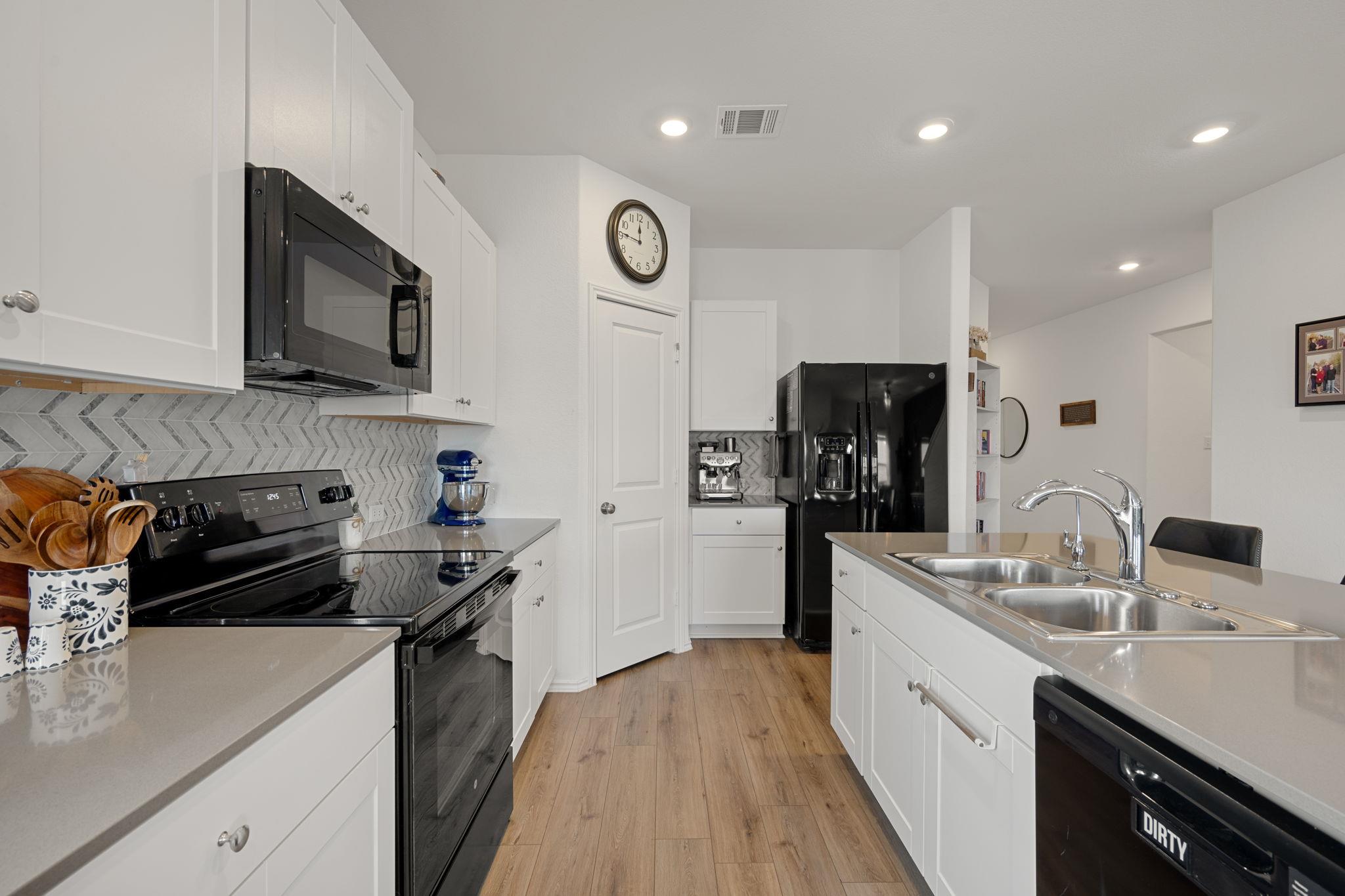 204 Lone Cedar Road Marble Falls TX 78654