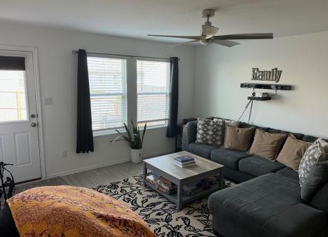 9227 Honey Mesquite Seguin TX 78155
