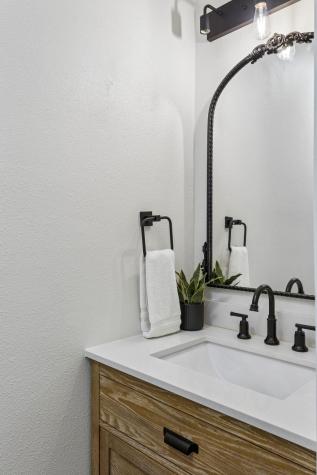 1909 S Pine Street Georgetown TX 78626