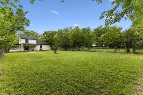 1909 S Pine Street Georgetown TX 78626