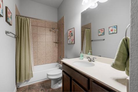 2009 Kates Cove Manchaca TX 78652