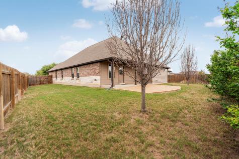 2009 Kates Cove Manchaca TX 78652