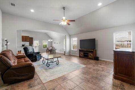 2009 Kates Cove Manchaca TX 78652