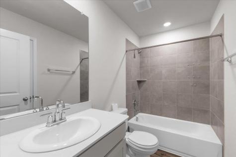 405 Grasslands Trail Hutto TX 78634