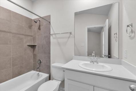 405 Grasslands Trail Hutto TX 78634
